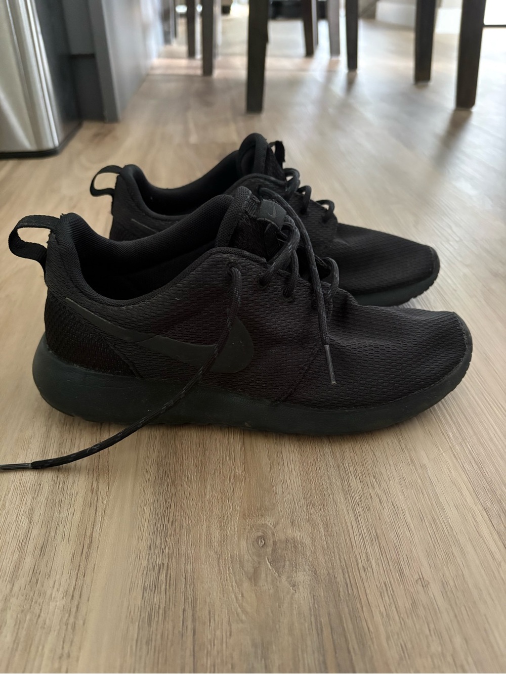 Nike Roshe Black Running Shoes